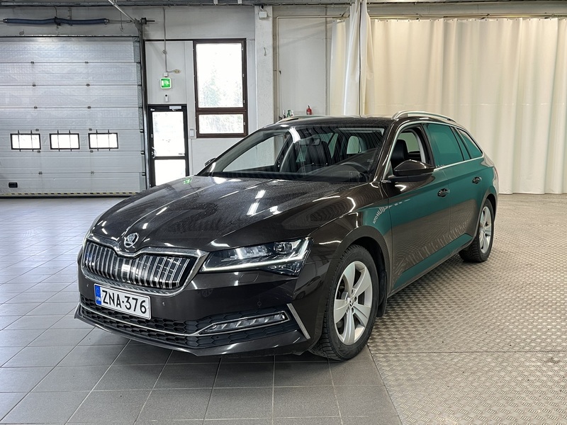 Skoda Superb vaihtoauto