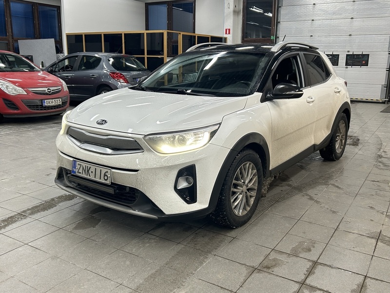 Kia Stonic vaihtoauto