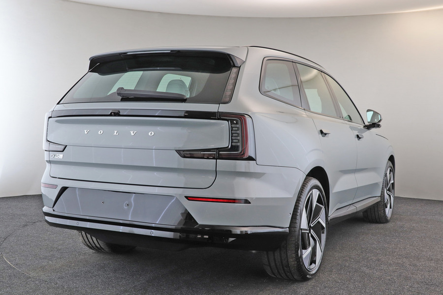 Volvo EX90 vaihtoauto