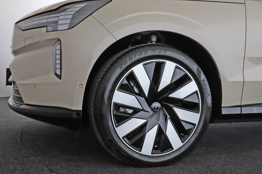 Volvo EX90 vaihtoauto