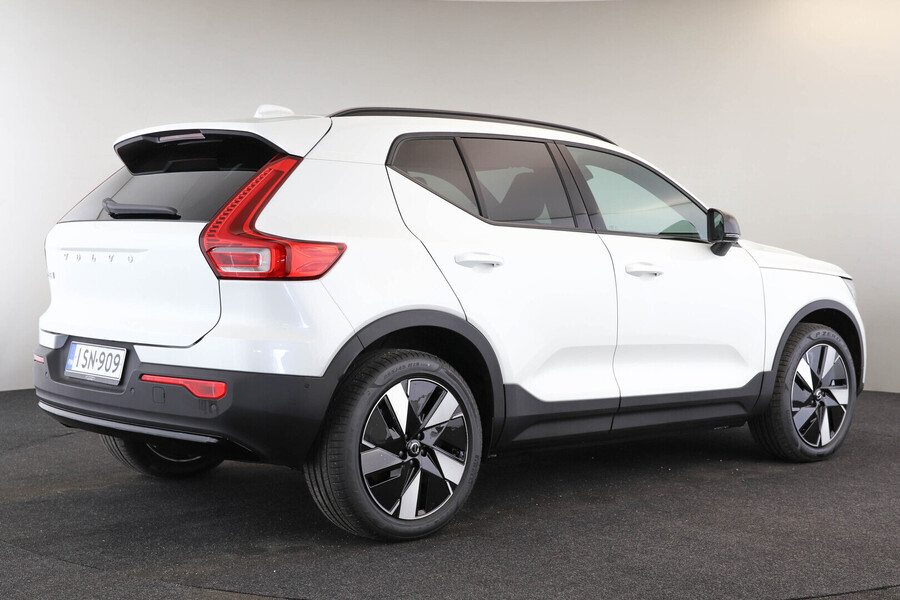 Volvo EX40 vaihtoauto