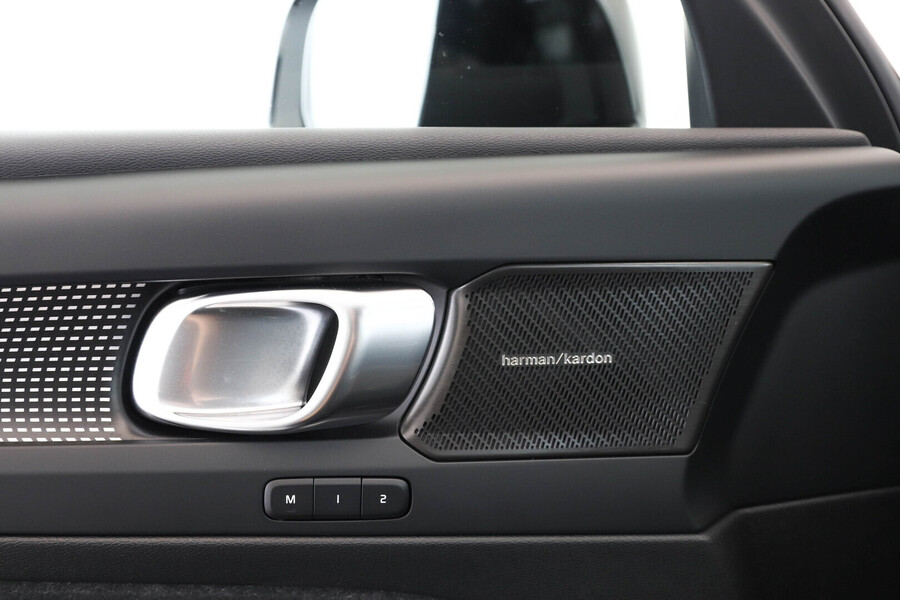 Volvo EX40 vaihtoauto