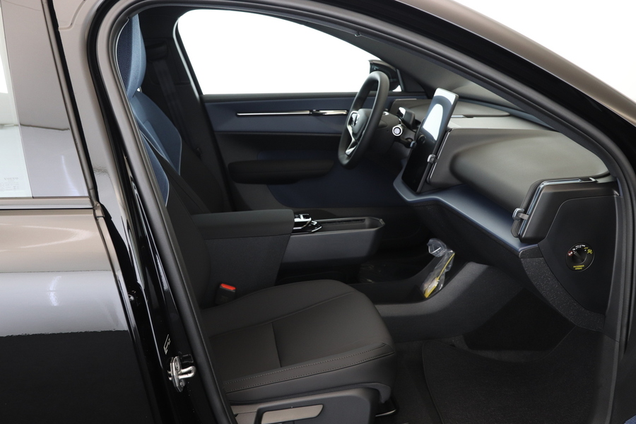 Volvo EX30 vaihtoauto