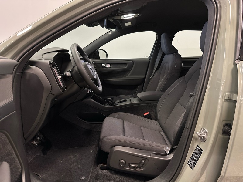 Volvo EX40 vaihtoauto