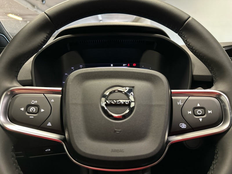 Volvo EX40 vaihtoauto