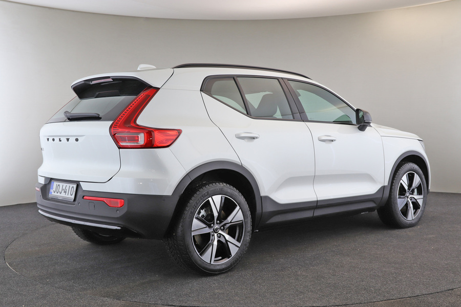 Volvo EX40 vaihtoauto