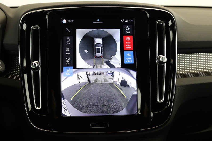 Volvo EX40 vaihtoauto