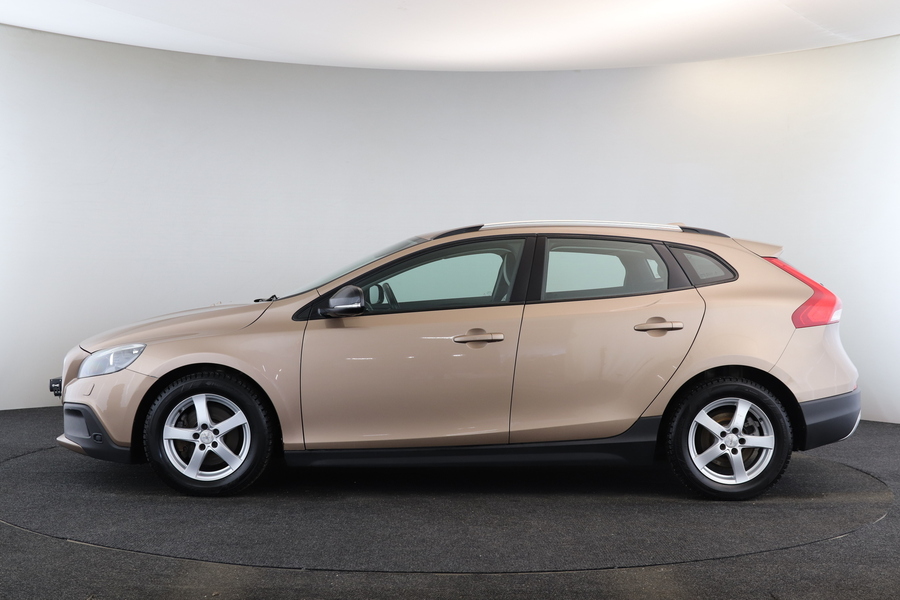 Volvo V40 Cross Country vaihtoauto