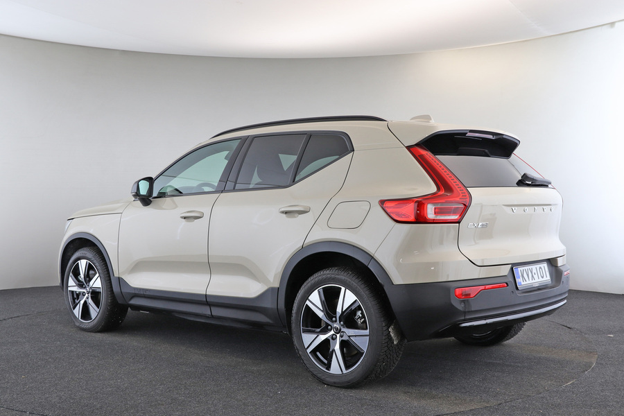 Volvo EX40 vaihtoauto