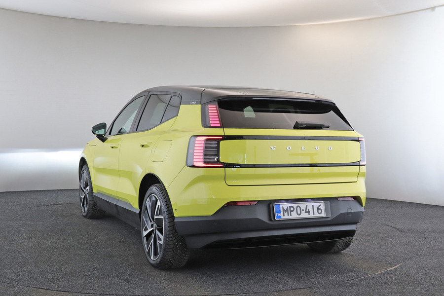 Volvo EX30 vaihtoauto