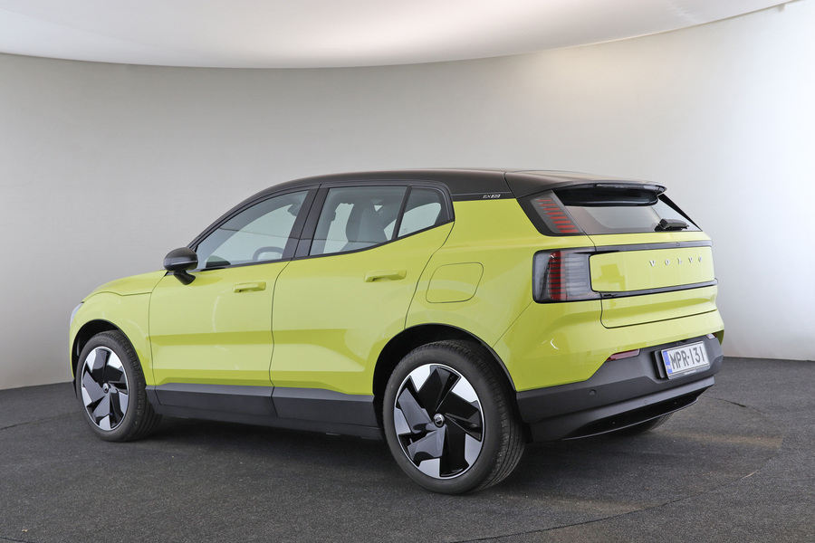 Volvo EX30 vaihtoauto