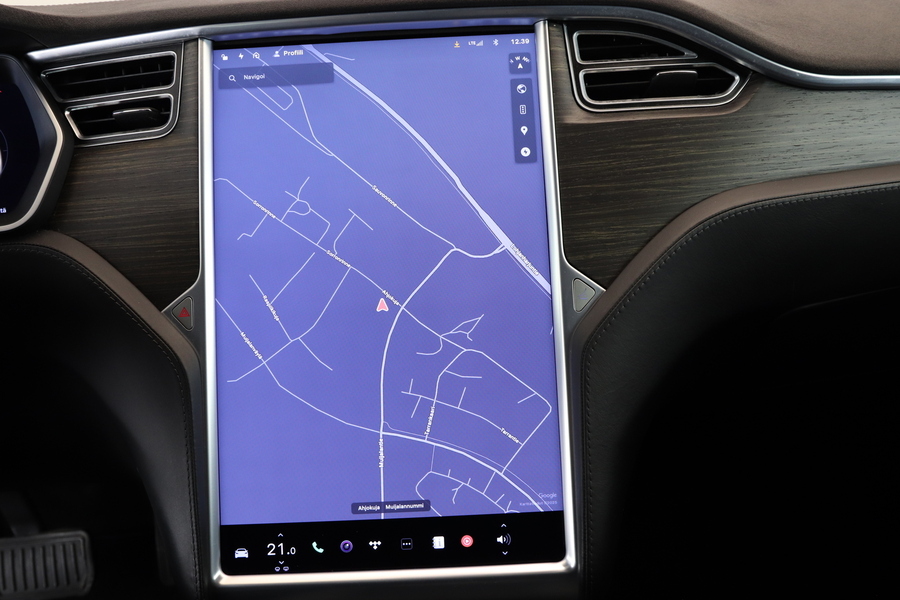 Tesla Model S vaihtoauto