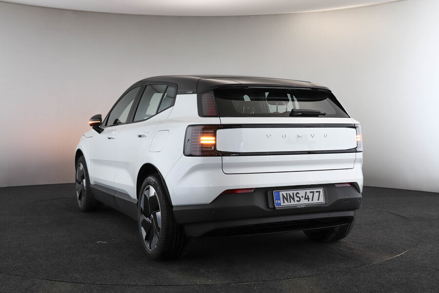 Volvo EX30 vaihtoauto