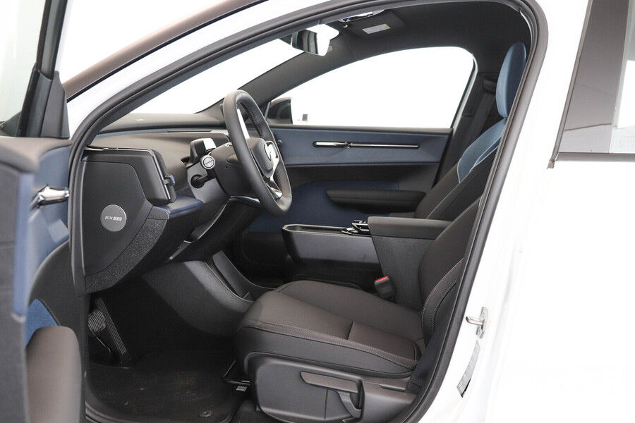 Volvo EX30 vaihtoauto