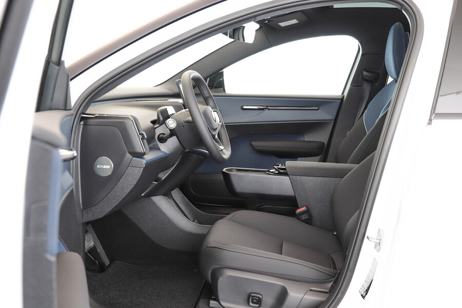 Volvo EX30 Cross Country vaihtoauto