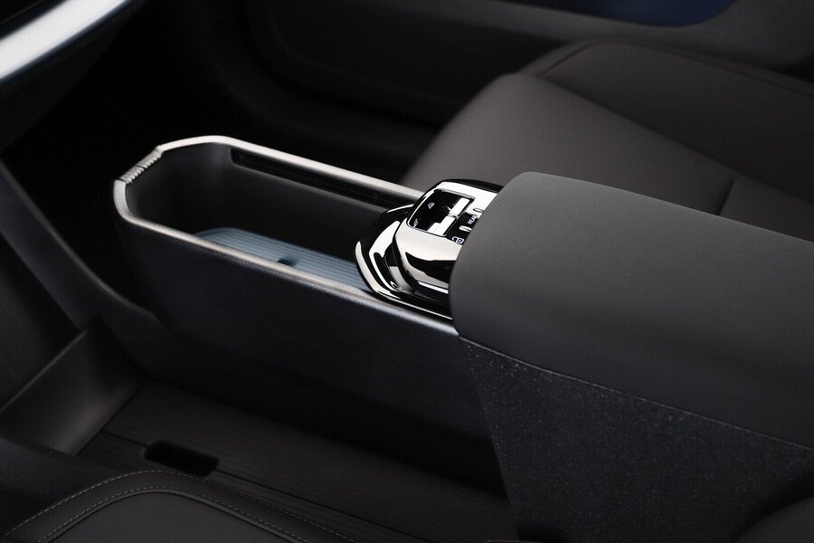 Volvo EX30 Cross Country vaihtoauto