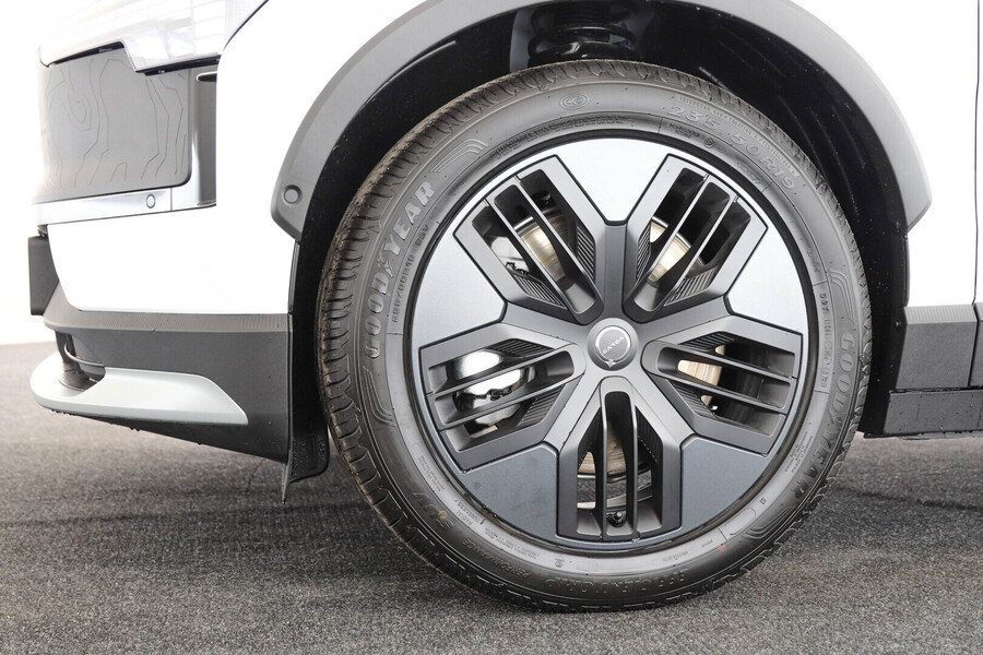 Volvo EX30 Cross Country vaihtoauto