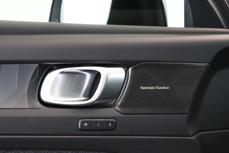 Volvo EC40 vaihtoauto