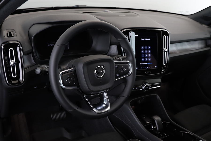 Volvo EC40 vaihtoauto