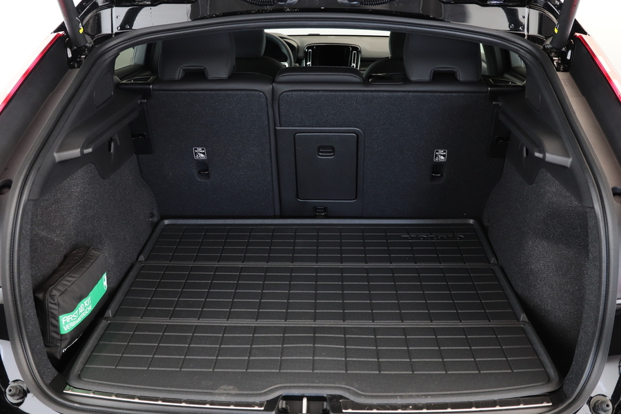 Volvo EC40 vaihtoauto