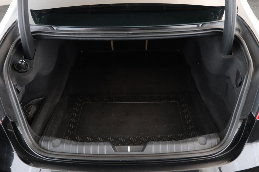 Jaguar XF vaihtoauto