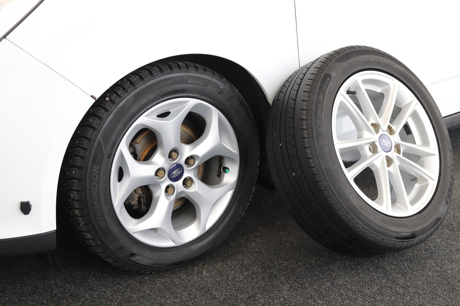 Ford C-MAX vaihtoauto