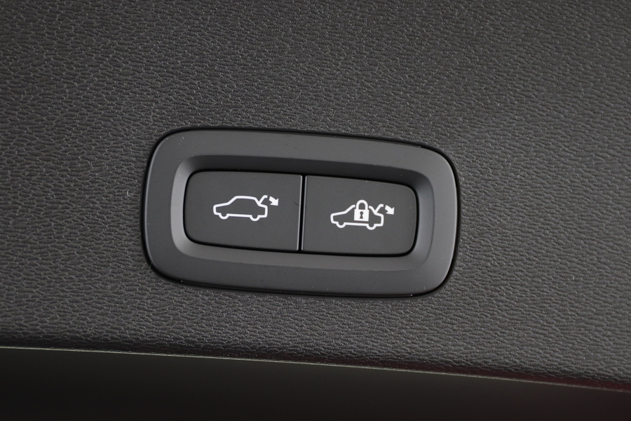 Volvo EC40 vaihtoauto