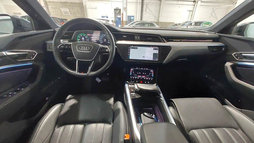 Audi e-tron vaihtoauto