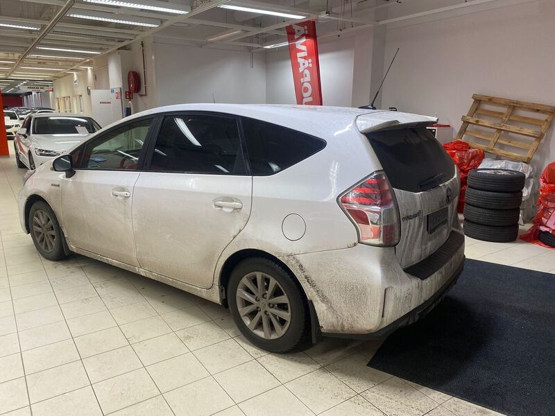 Toyota Prius+ vaihtoauto