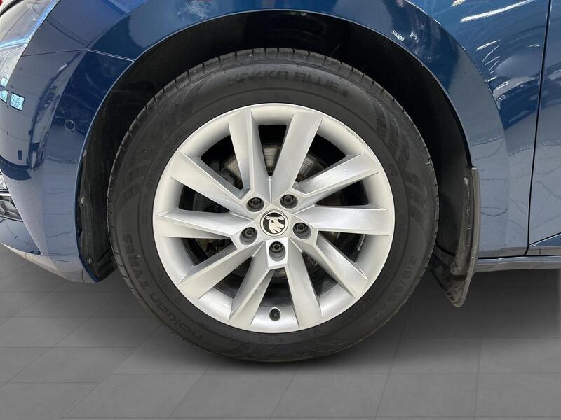 Skoda Superb vaihtoauto