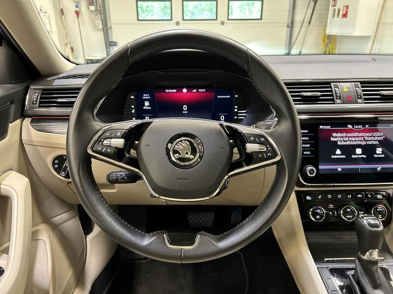 Skoda Superb vaihtoauto