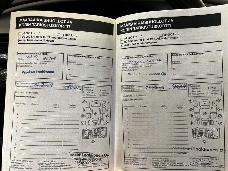 Mazda B2500 vaihtoauto