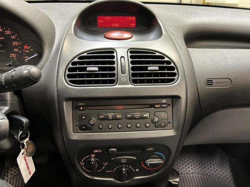 Peugeot 206 vaihtoauto