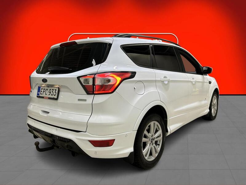 Ford Kuga vaihtoauto