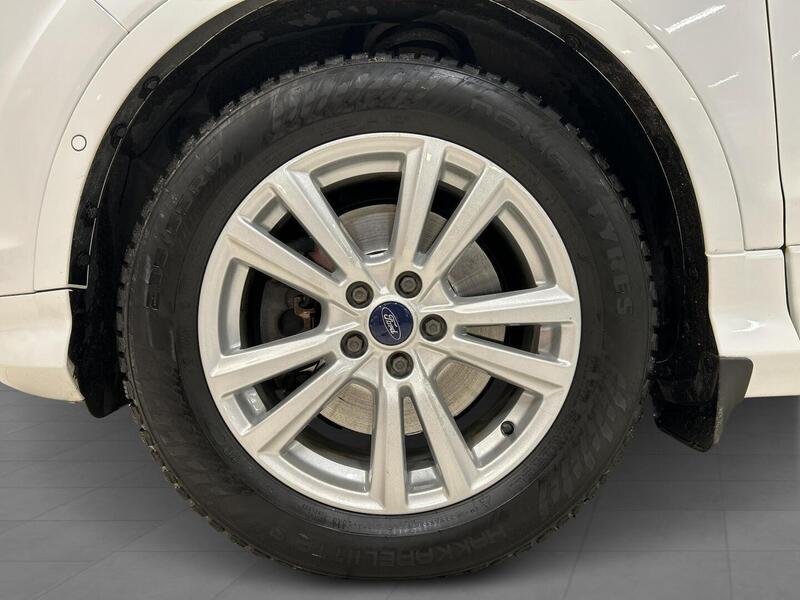 Ford Kuga vaihtoauto