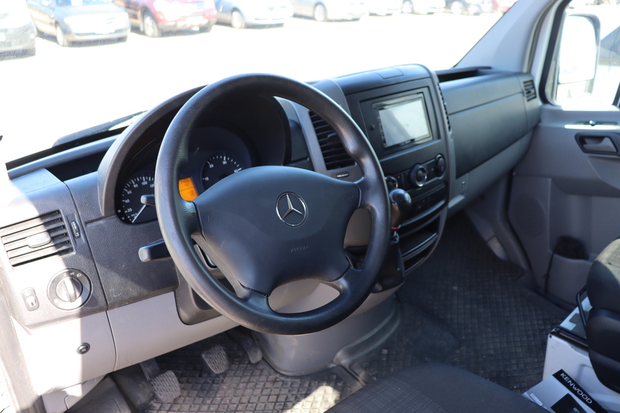 Mercedes-Benz Sprinter vaihtoauto