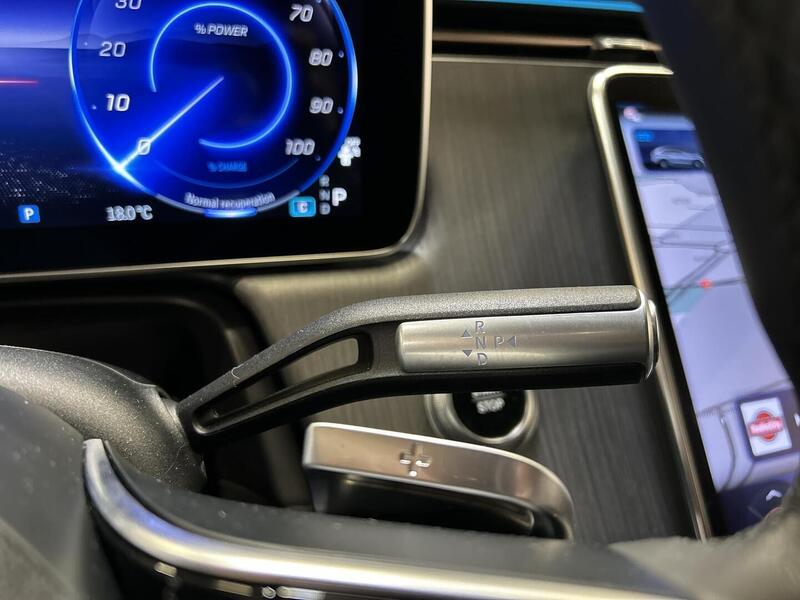 Mercedes-Benz EQS vaihtoauto