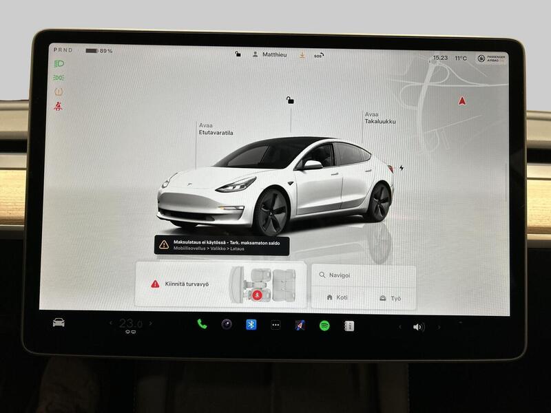 Tesla Model 3 vaihtoauto