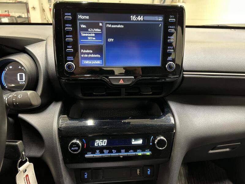 Toyota Yaris Cross vaihtoauto