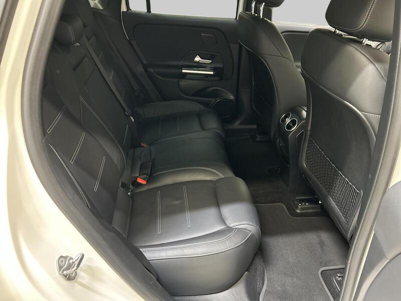 Mercedes-Benz EQA vaihtoauto