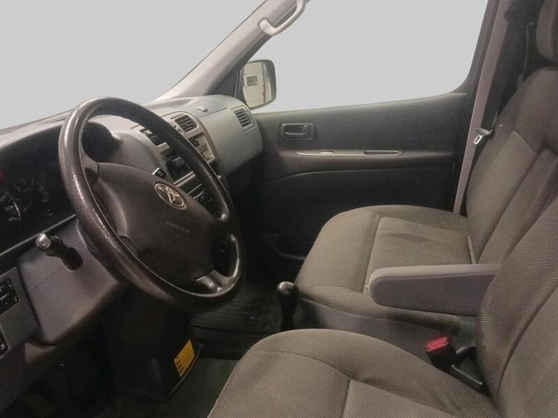 Toyota Hiace vaihtoauto