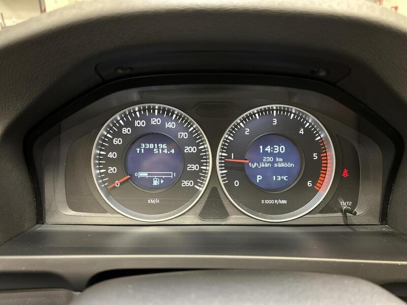 Volvo V60 vaihtoauto