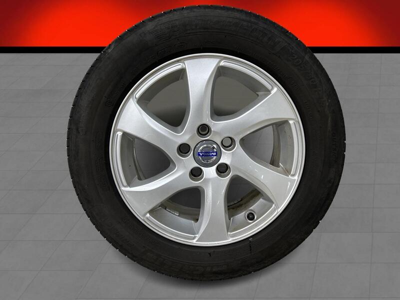 Volvo V40 Cross Country vaihtoauto