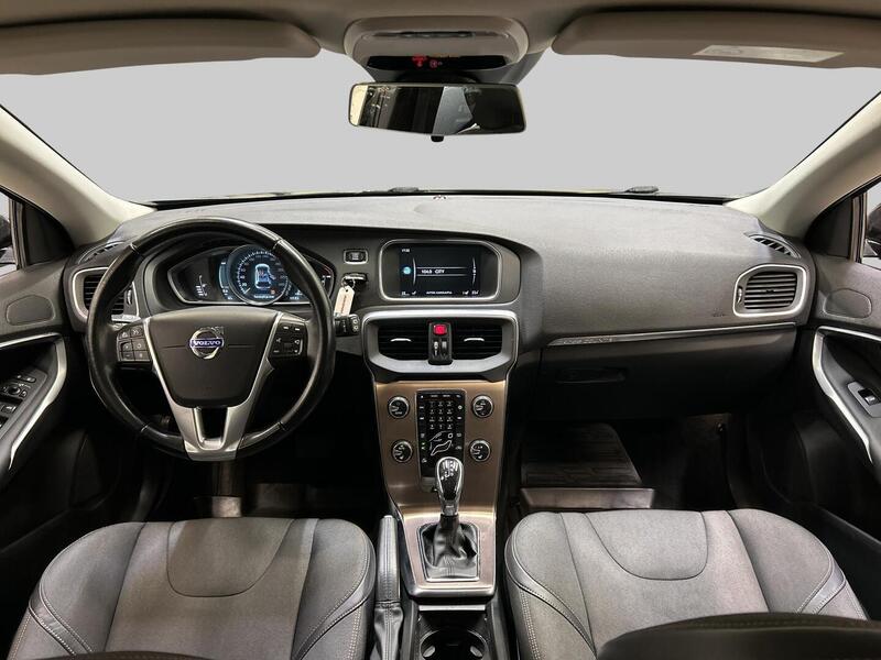 Volvo V40 Cross Country vaihtoauto