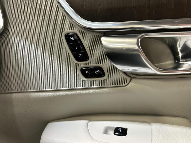 Volvo V90 Cross Country vaihtoauto