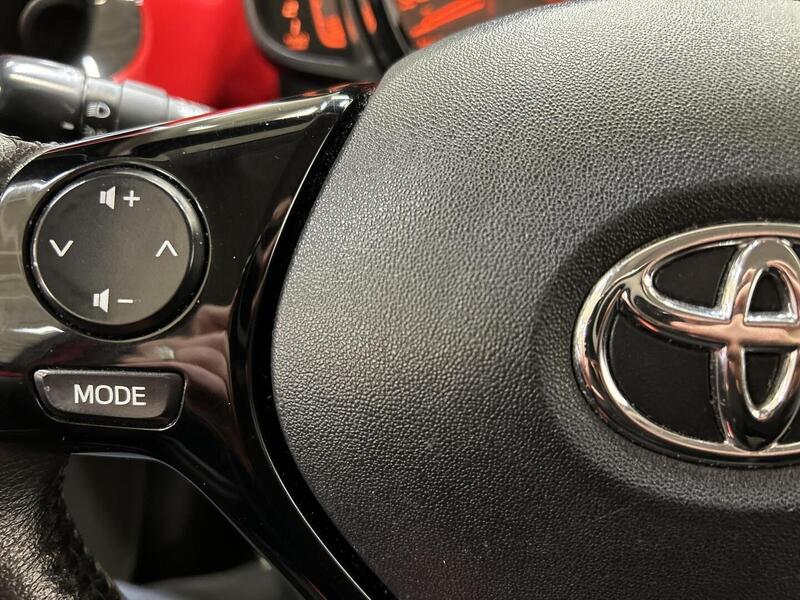 Toyota AYGO vaihtoauto