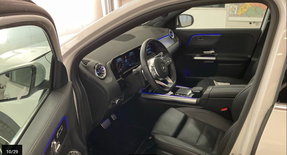 Mercedes-Benz EQA vaihtoauto