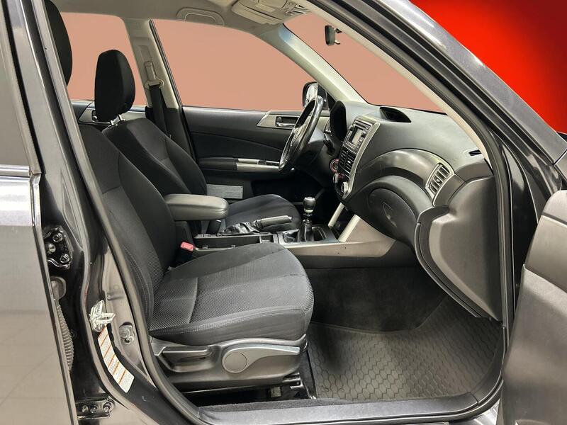Subaru Forester vaihtoauto
