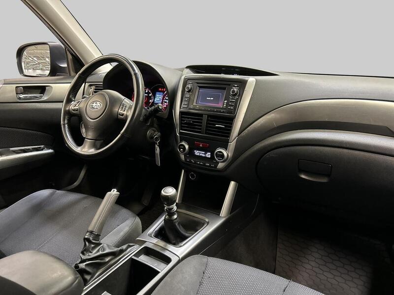 Subaru Forester vaihtoauto