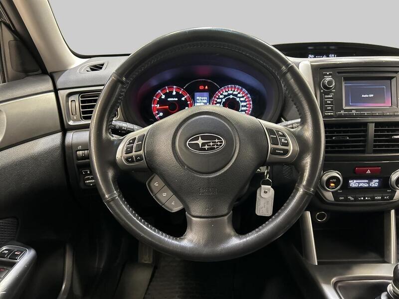 Subaru Forester vaihtoauto
